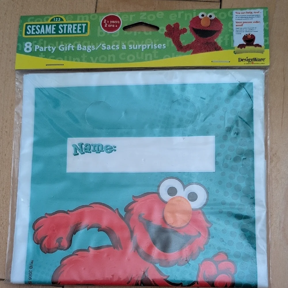 Brand New (40) Treat Bags For Kids Parties